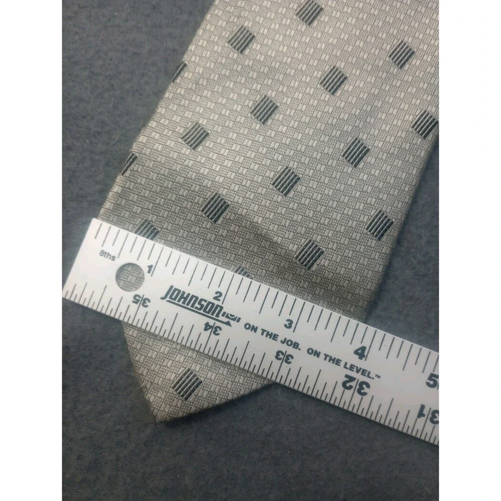 Daniel Craig DC Luxury Tie Geometric Print Italian Silk Necktie Brushed Nickel